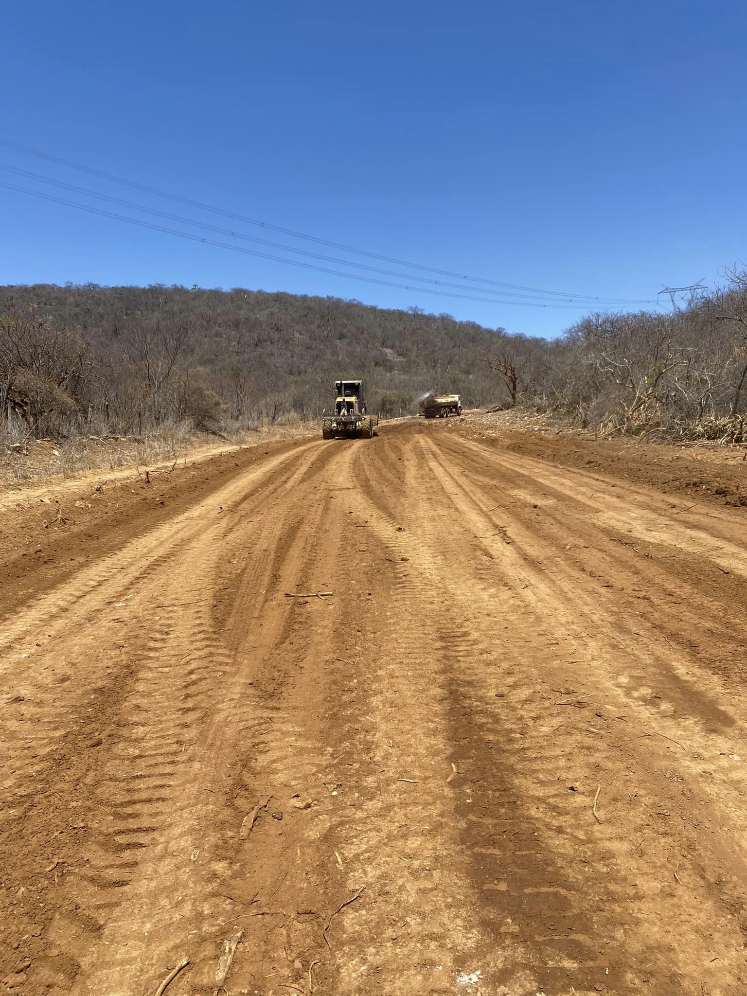 Prefeitura de São Gabriel Transforma a Estrada Vicinal de Jaguaraci em um Tapete de Qualidade