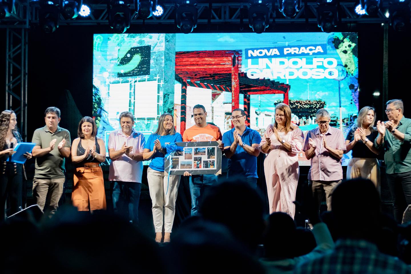 Di Cardoso Fortalece Compromissos Urbanos em João Dourado: Inauguração da Praça Lindolfo Cardoso Marca Progresso Municipal